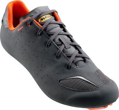 mavic aksium road