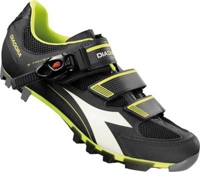 diadora cycle shoes