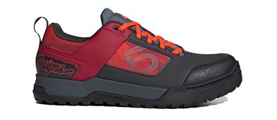 custom make jordans