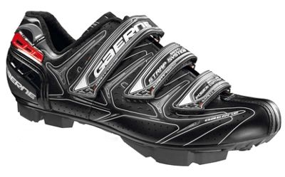 chain reaction cycling shoes