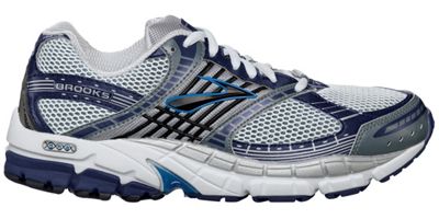 brooks beast shoes near me