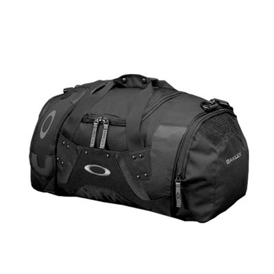 oakley travel bags luggage